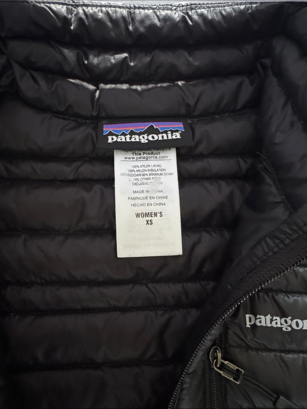 Patagonia Women's ultralight down puffer jacket size XS Black - Picture 8 of 12